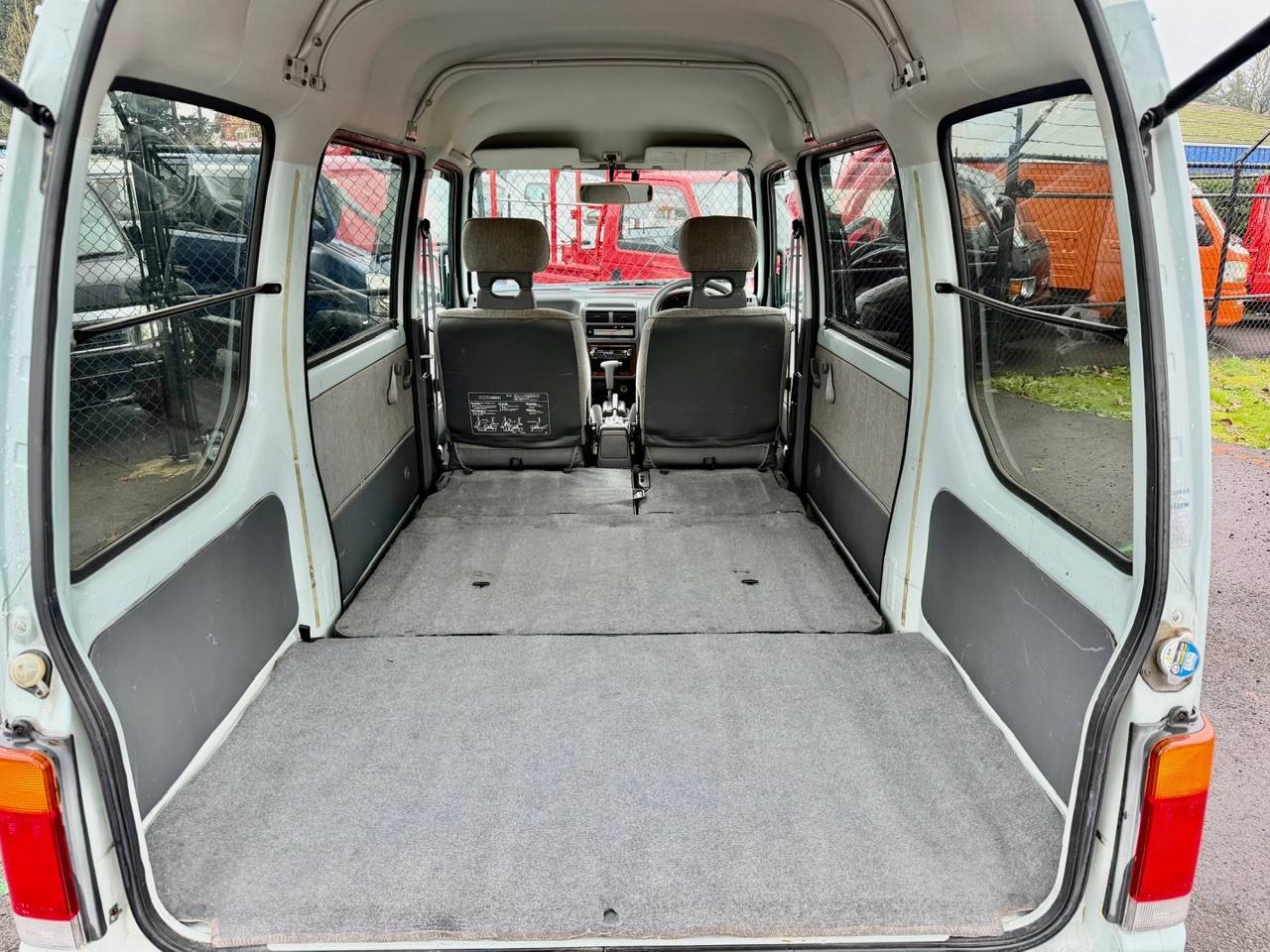 1998 Subaru Sambar Dias Classic EFI Fulltime 4WD, PS, AC, Automatic