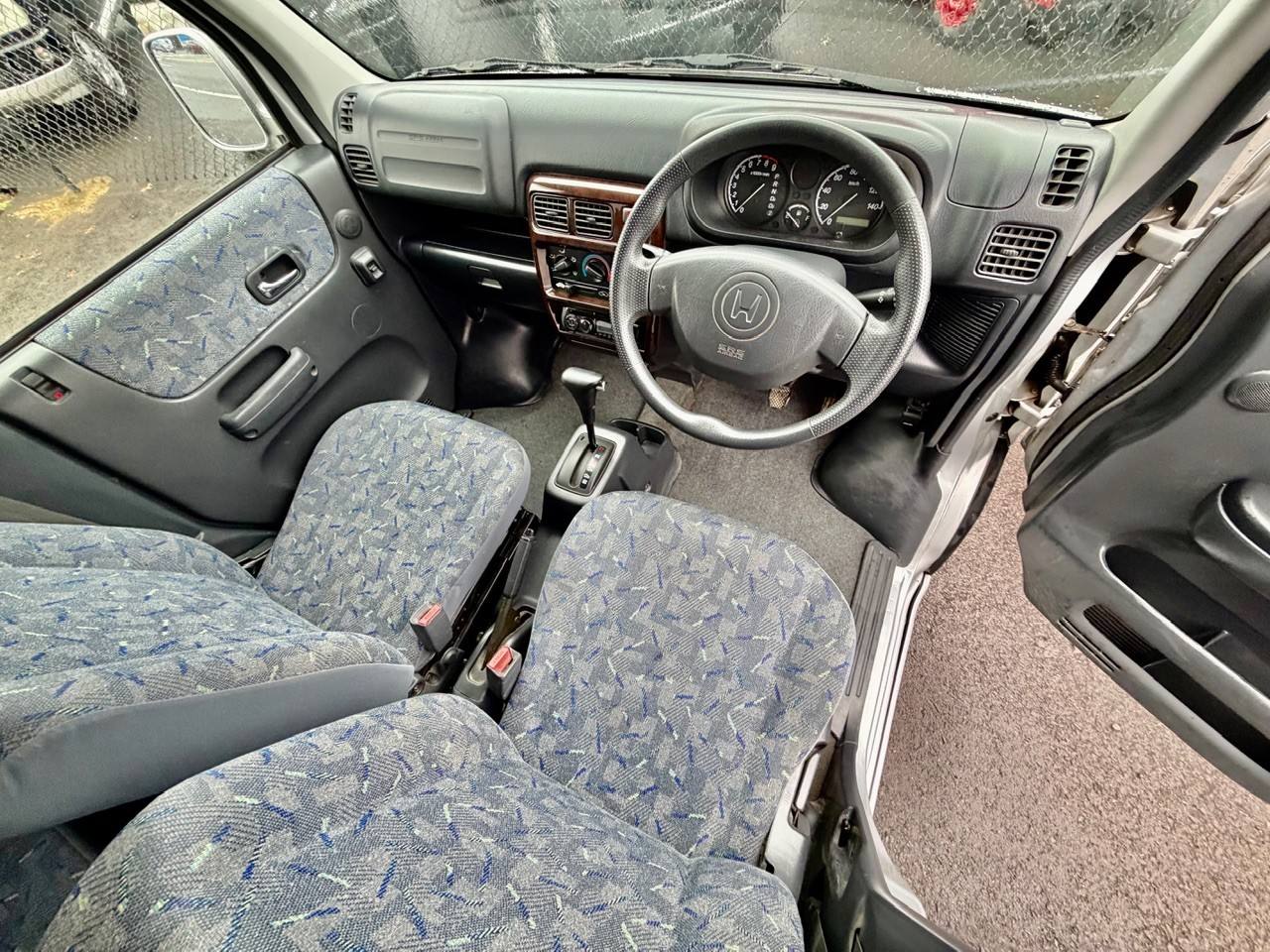 2000 Honda Vamos  Fulltime 4WD, PS, PW, PL, AC, Airbags, Auto