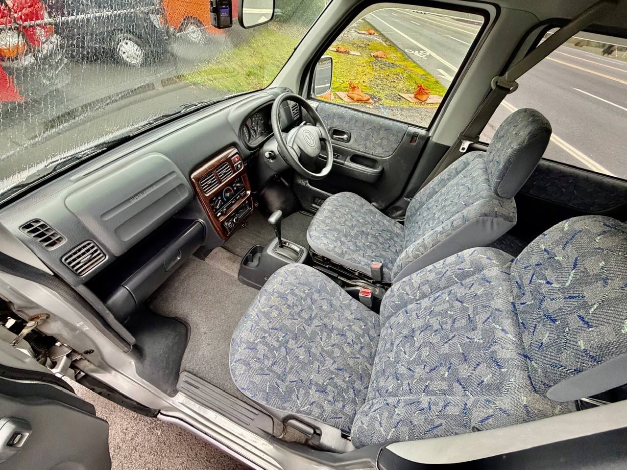 2000 Honda Vamos  Fulltime 4WD, PS, PW, PL, AC, Airbags, Auto