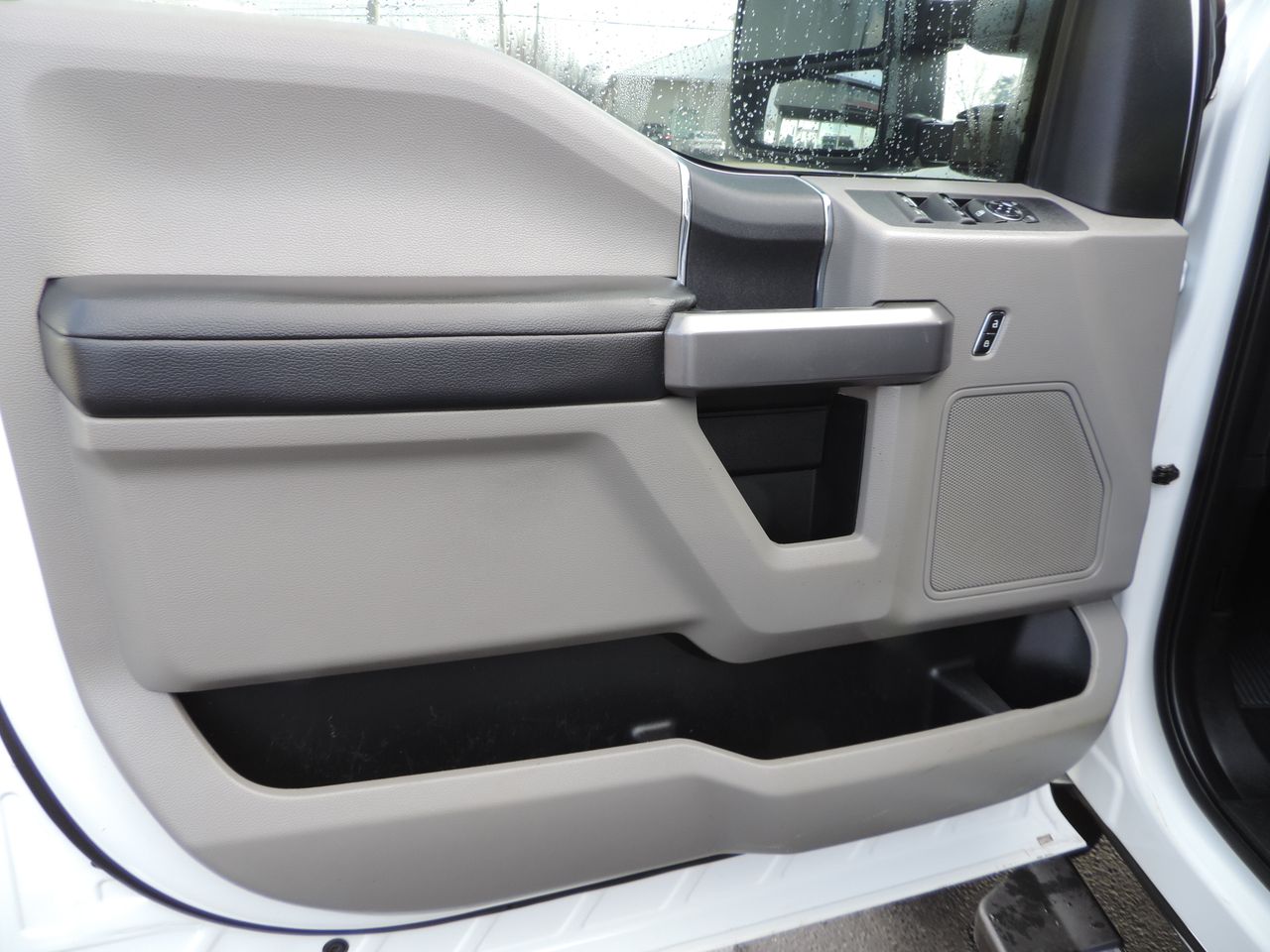 2019 Ford F-350 SD Crew Cab XLT FX4 4WD