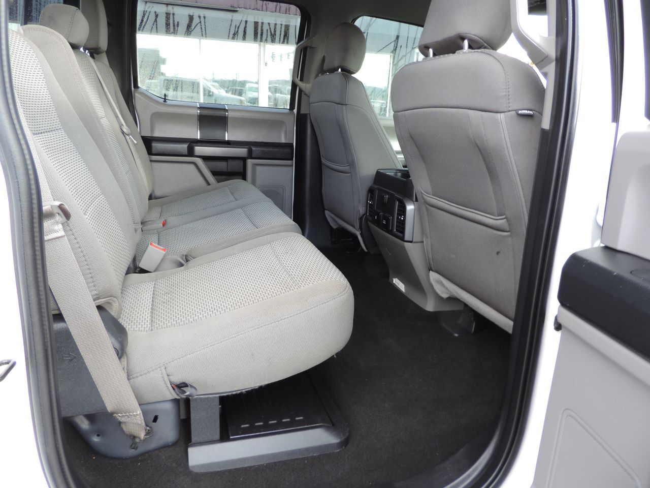 2019 Ford F-350 SD Crew Cab XLT FX4 4WD