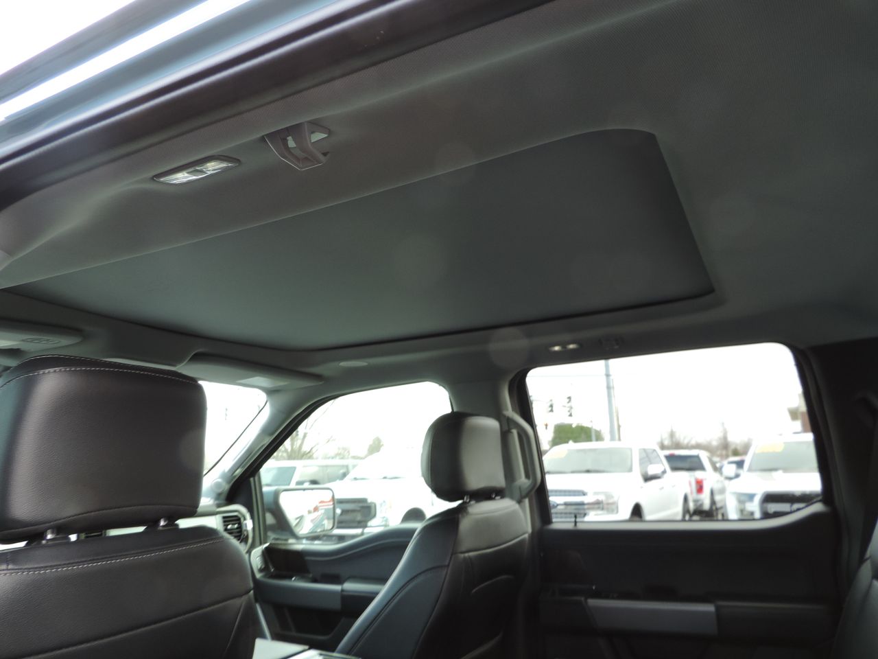 2023 Ford F-150 SuperCrew Lariat Black Ops 4WD