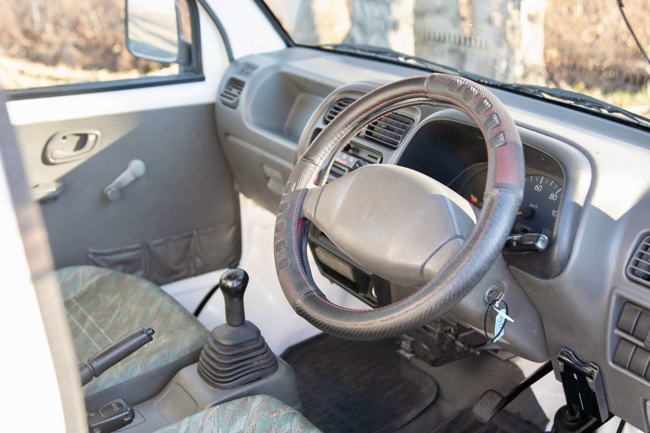 2000 Suzuki Carry HD Dump 4WD, 2Hi-4Hi-4Lo, AC, 5MT, Like New!