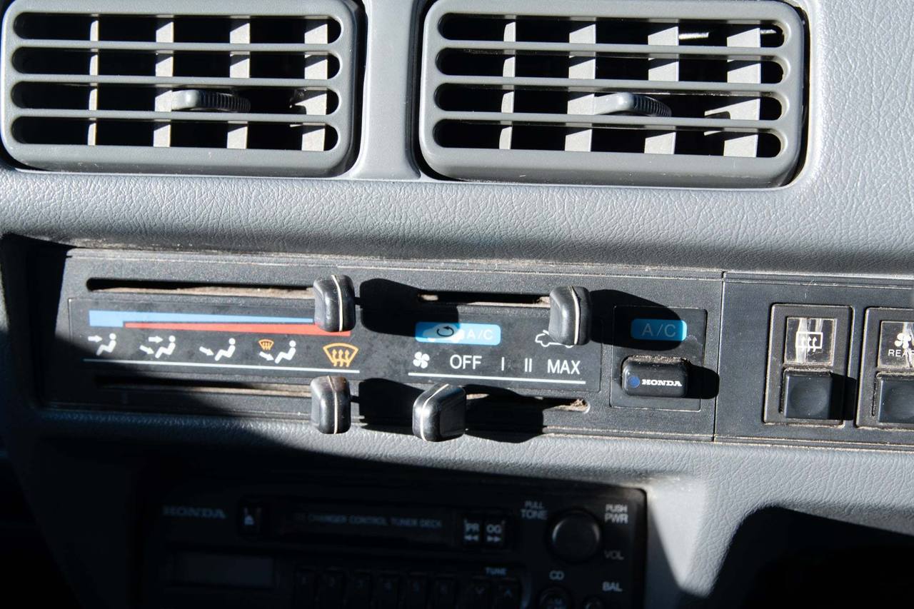 1998 Honda Street V RealTime 4WD, Mid-Engine, PS, AC, 5MT