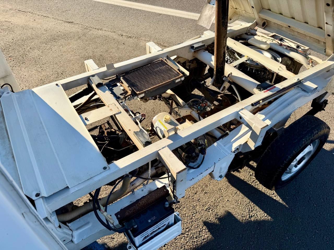 1998 Suzuki Carry Dump 4WD, 2Hi-4Hi, EL Gear, AC, 5MT, Difflock