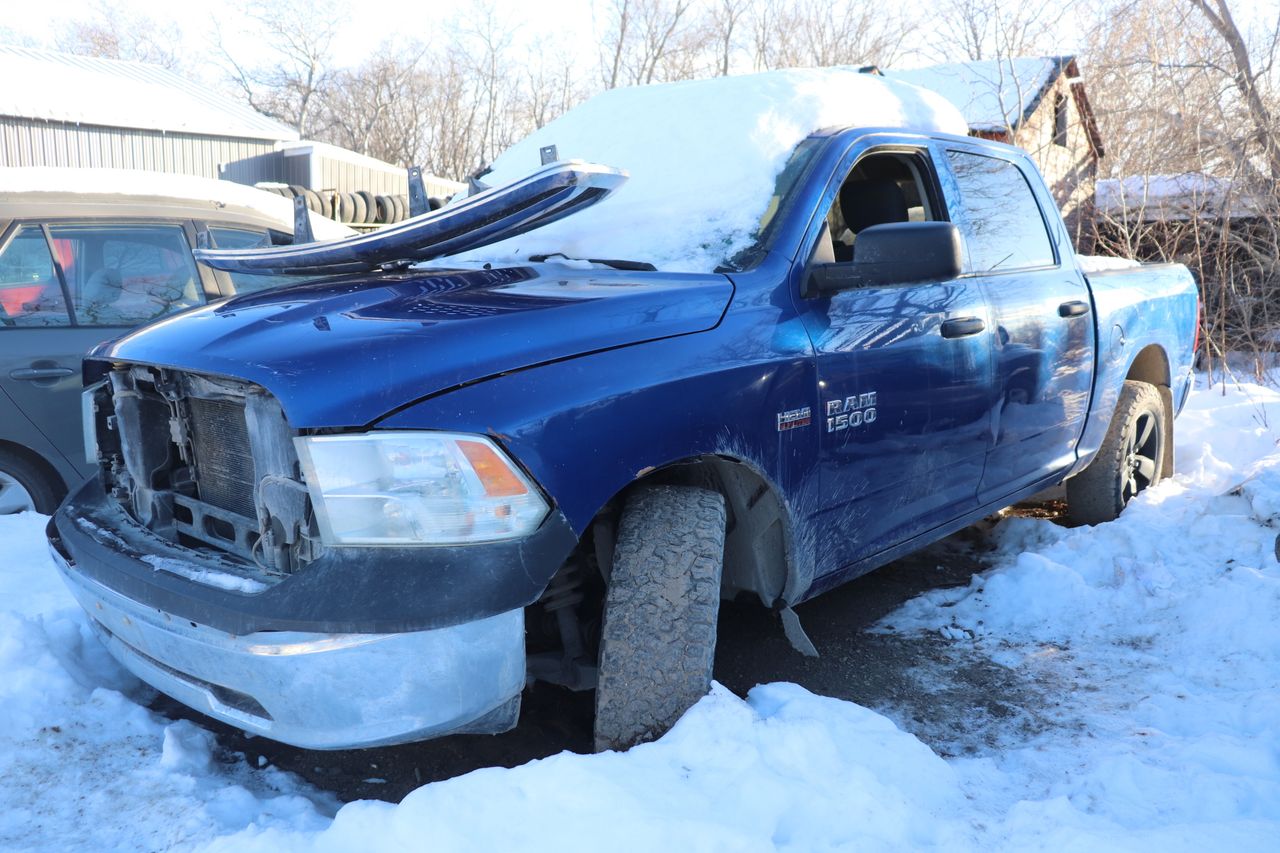2017 RAM 1500 Tradesman Crew Cab SWB 4WD