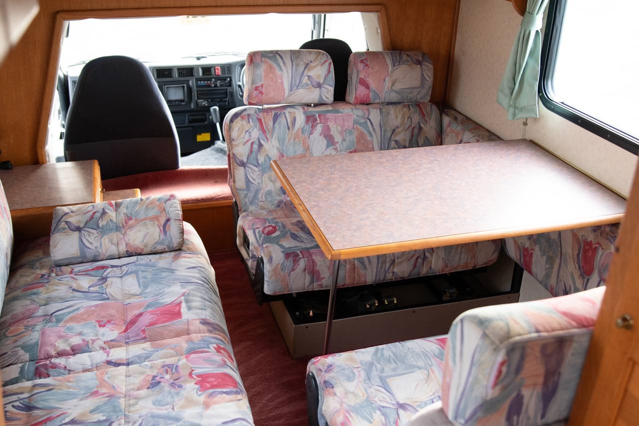 2001 Toyota Camroad Camper Limited 20th Anniversary 2WD, Auto