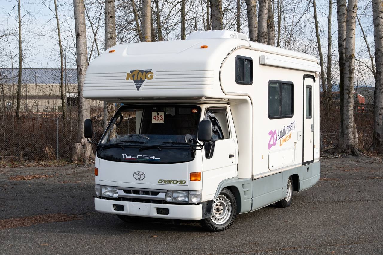 2001 Toyota Camroad Camper Limited 20th Anniversary 2WD, Auto