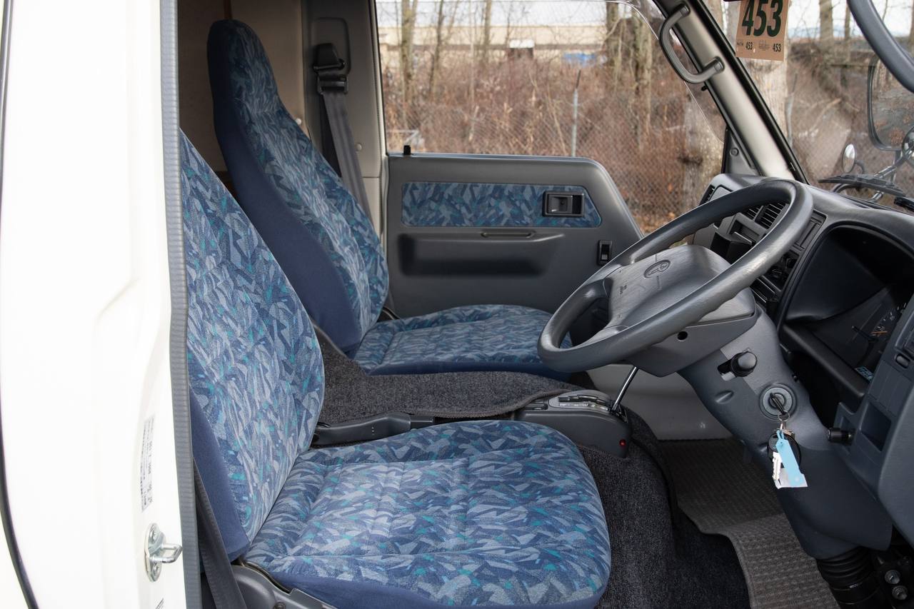 2001 Toyota Camroad Camper Limited 20th Anniversary 2WD, Auto