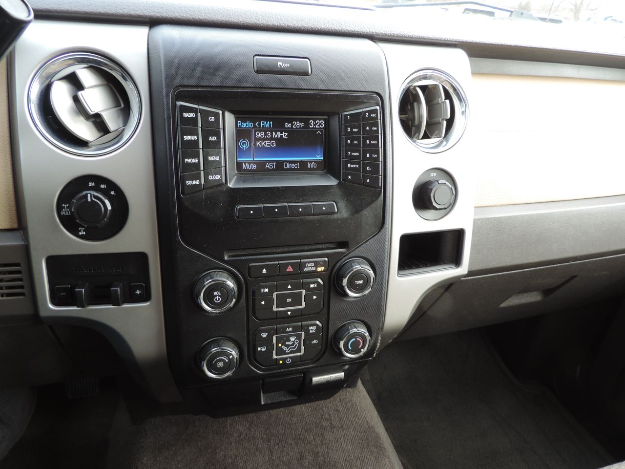 2013 Ford F-150 SuperCrew XLT 4WD