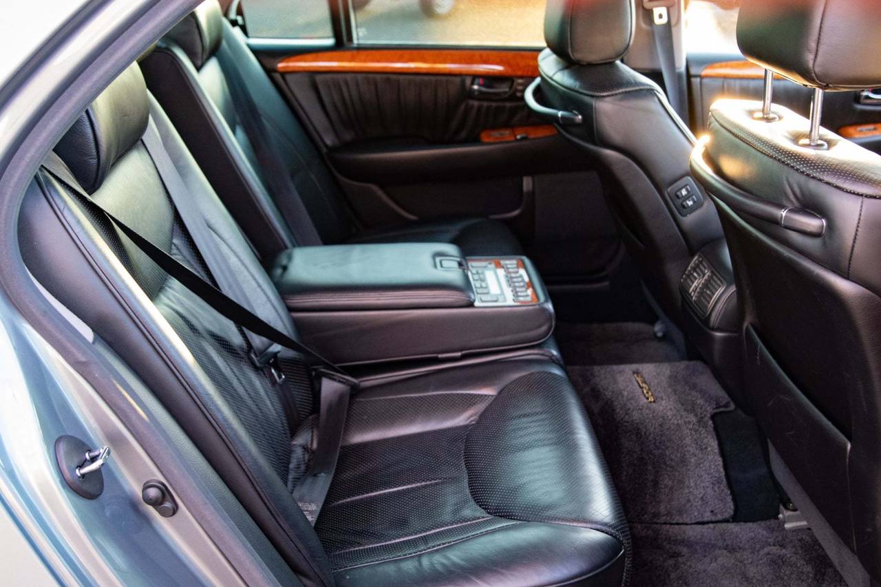 2000 Toyota Celsior Type C F Package RWD, Leather, Loaded, Auto