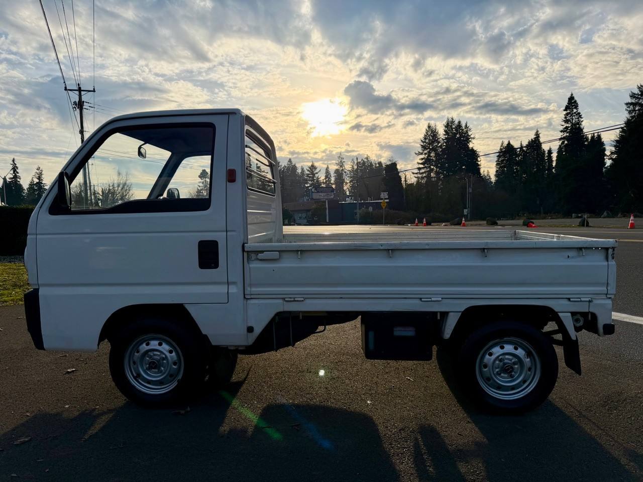 1988 Honda Acty Super Delux Classic 2WD, Mid-Engine, 4MT, Rare!