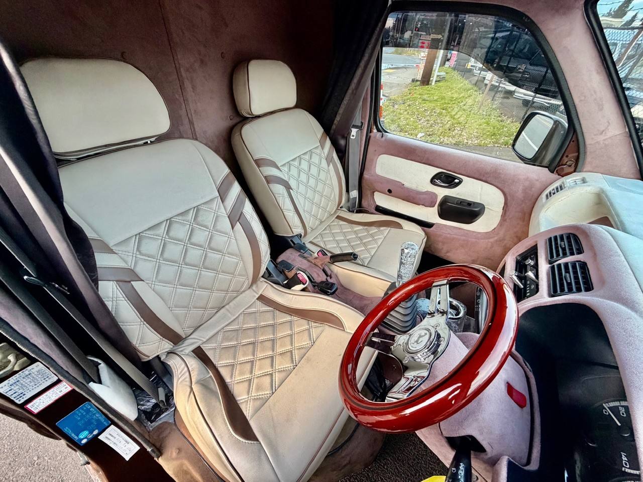 1999 Suzuki Carry Custom 4WD, 2Hi-4Hi-4Lo, PS, AC, 5MT