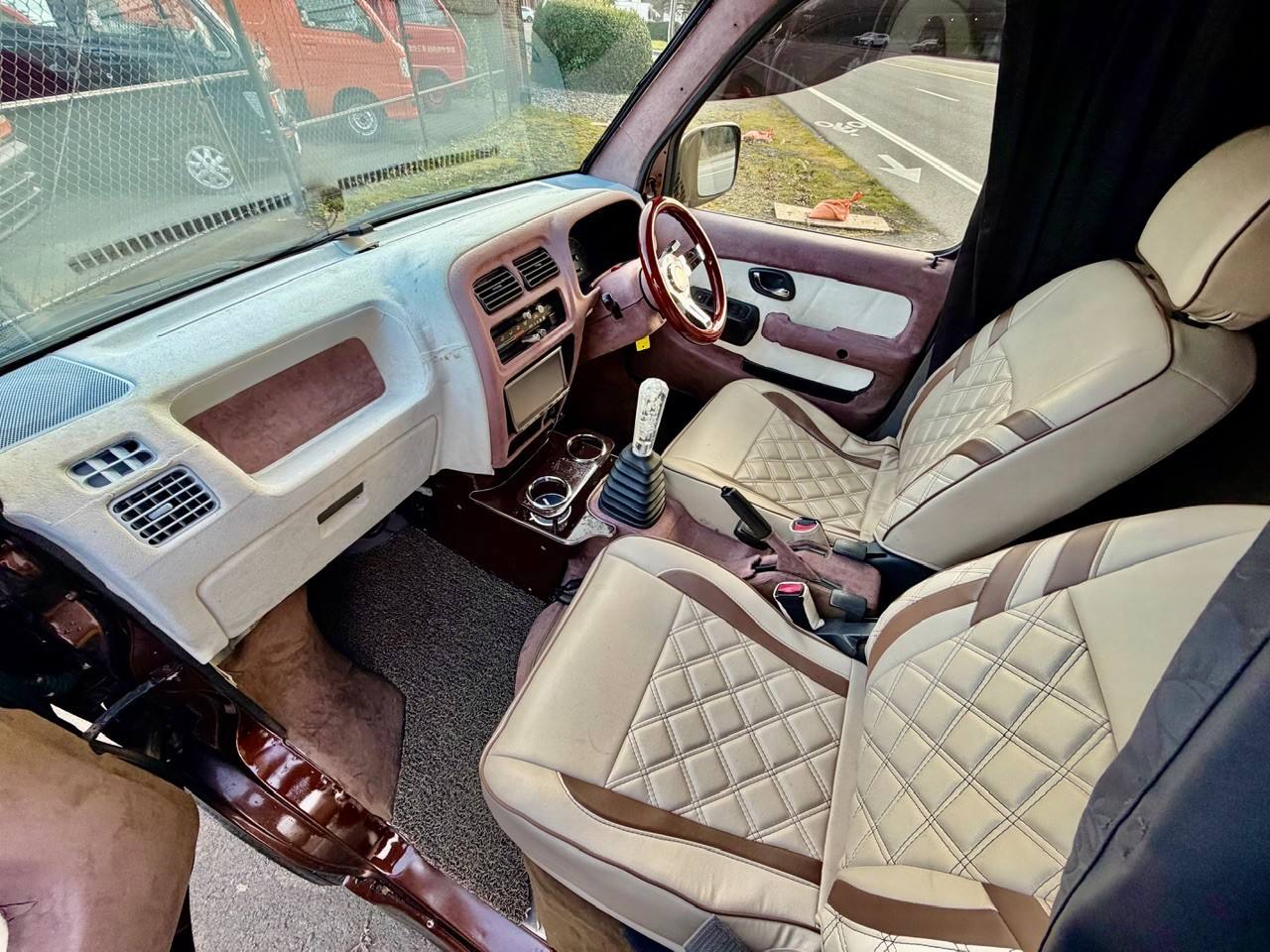 1999 Suzuki Carry Custom 4WD, 2Hi-4Hi-4Lo, PS, AC, 5MT