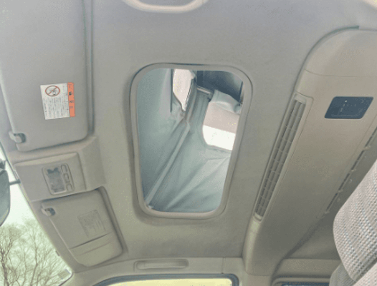 2000 Honda Step Wgn Field Deck Camper Modulo Kit, Automatic 