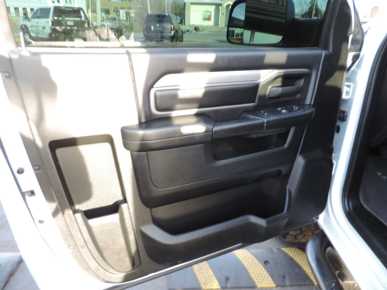 2022 RAM 3500 Regular Cab Tradesman 4WD