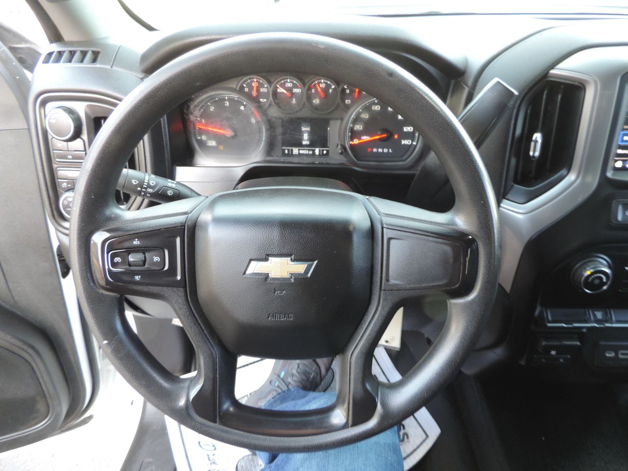 2021 Chevrolet Silverado 3500HD Crew Cab W/T Flatbed DRW 4WD