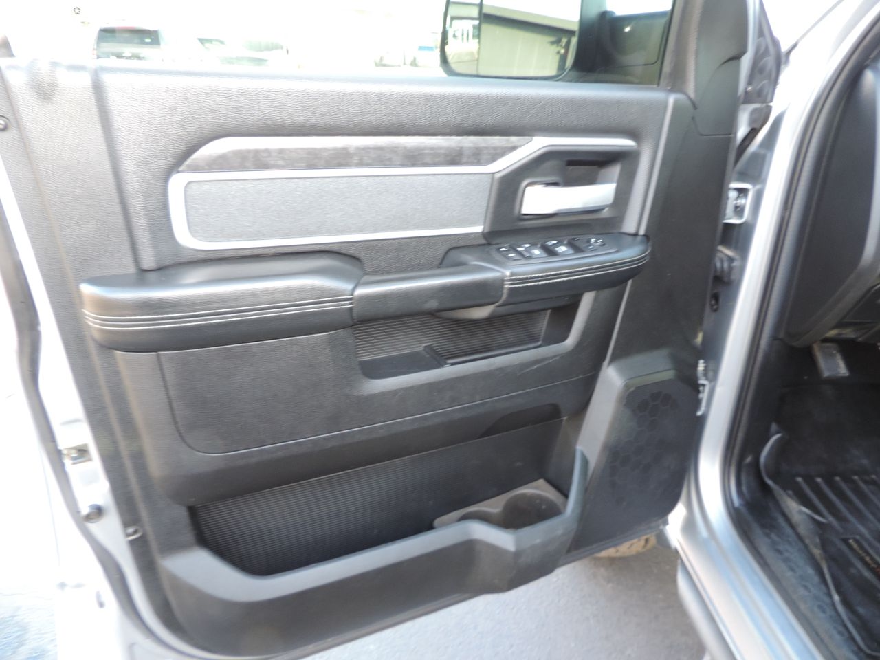 2022 RAM 3500 Crew Cab Big Horn DRW 4WD