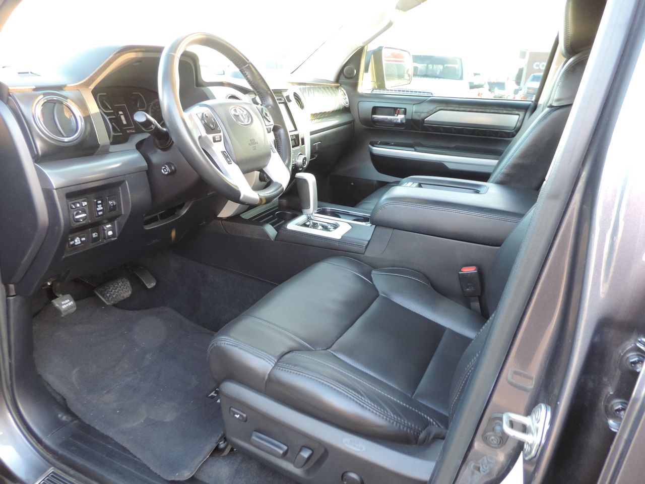 2018 Toyota Tundra CrewMax Platinum 4WD