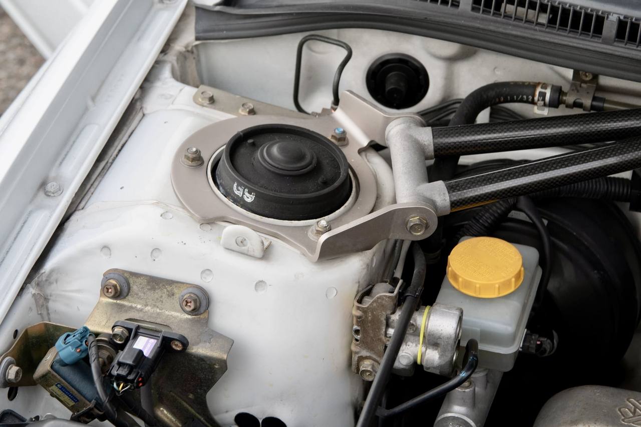 2000 Subaru Impreza WRX STI Version 6 4WD, PS, PW, PL, AC, 5MT