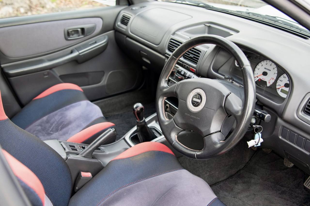 2000 Subaru Impreza WRX STI Version 6 4WD, PS, PW, PL, AC, 5MT