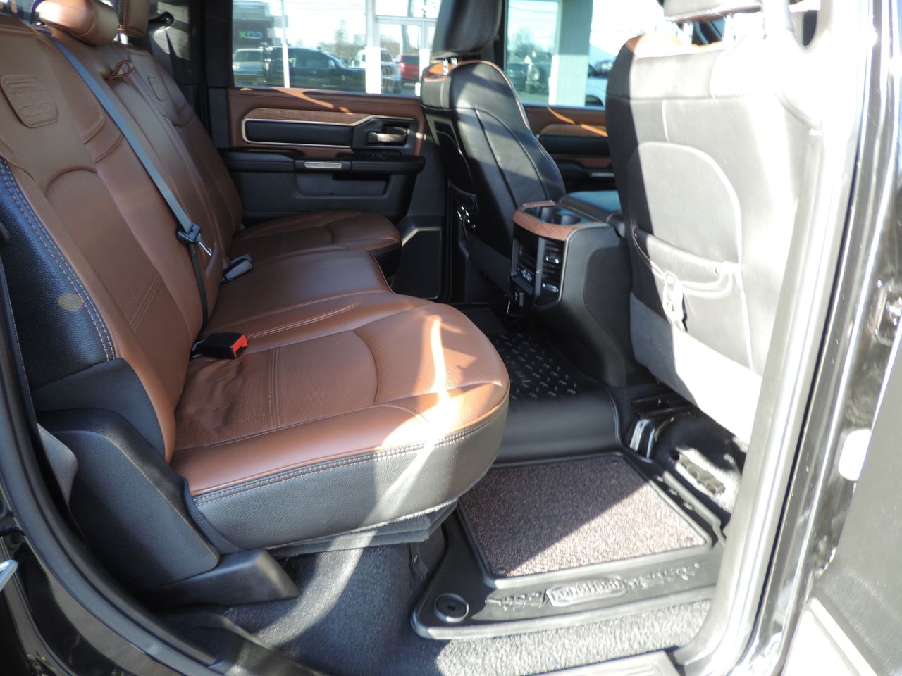 2022 RAM 3500 Crew Cab Longhorn Flatbed 4WD DRW
