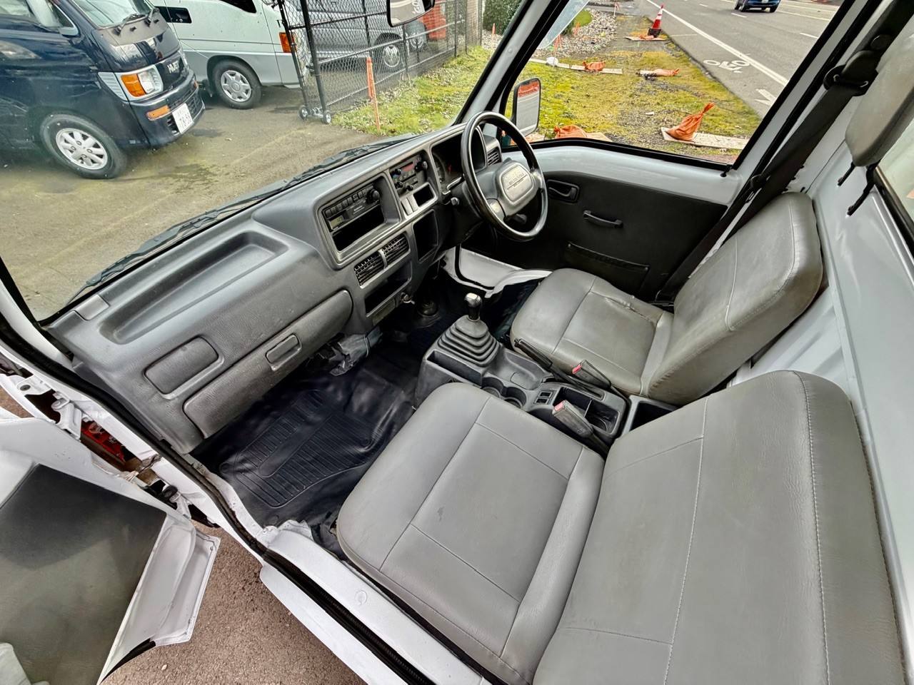 1999 Subaru Sambar HD Dump 4WD, 2Hi-4Hi, EL Gear, 5MT, Like New!
