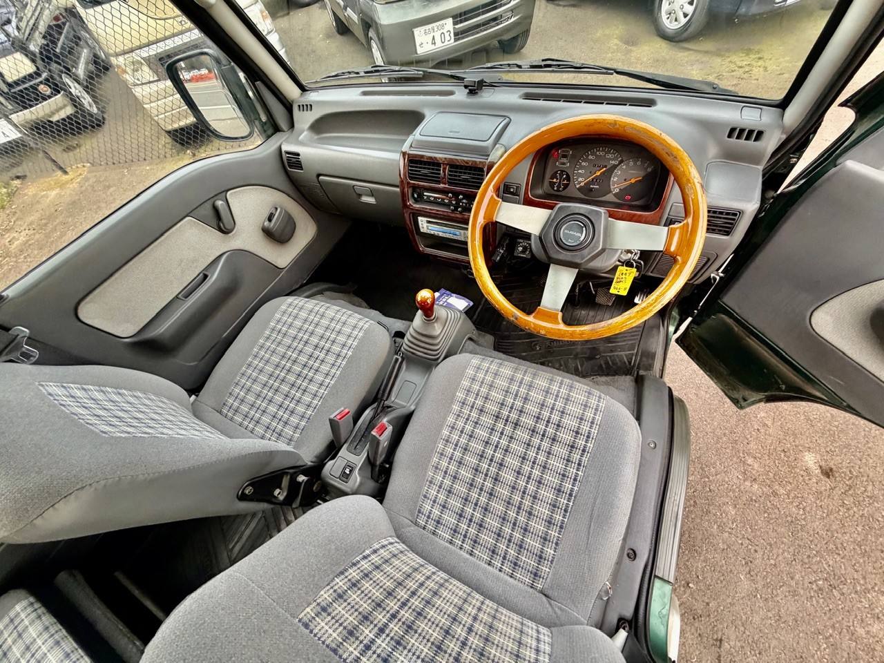 1997 Subaru Sambar EFI Dias Supercharged Glass Roof 4WD, PW, AC, 5MT