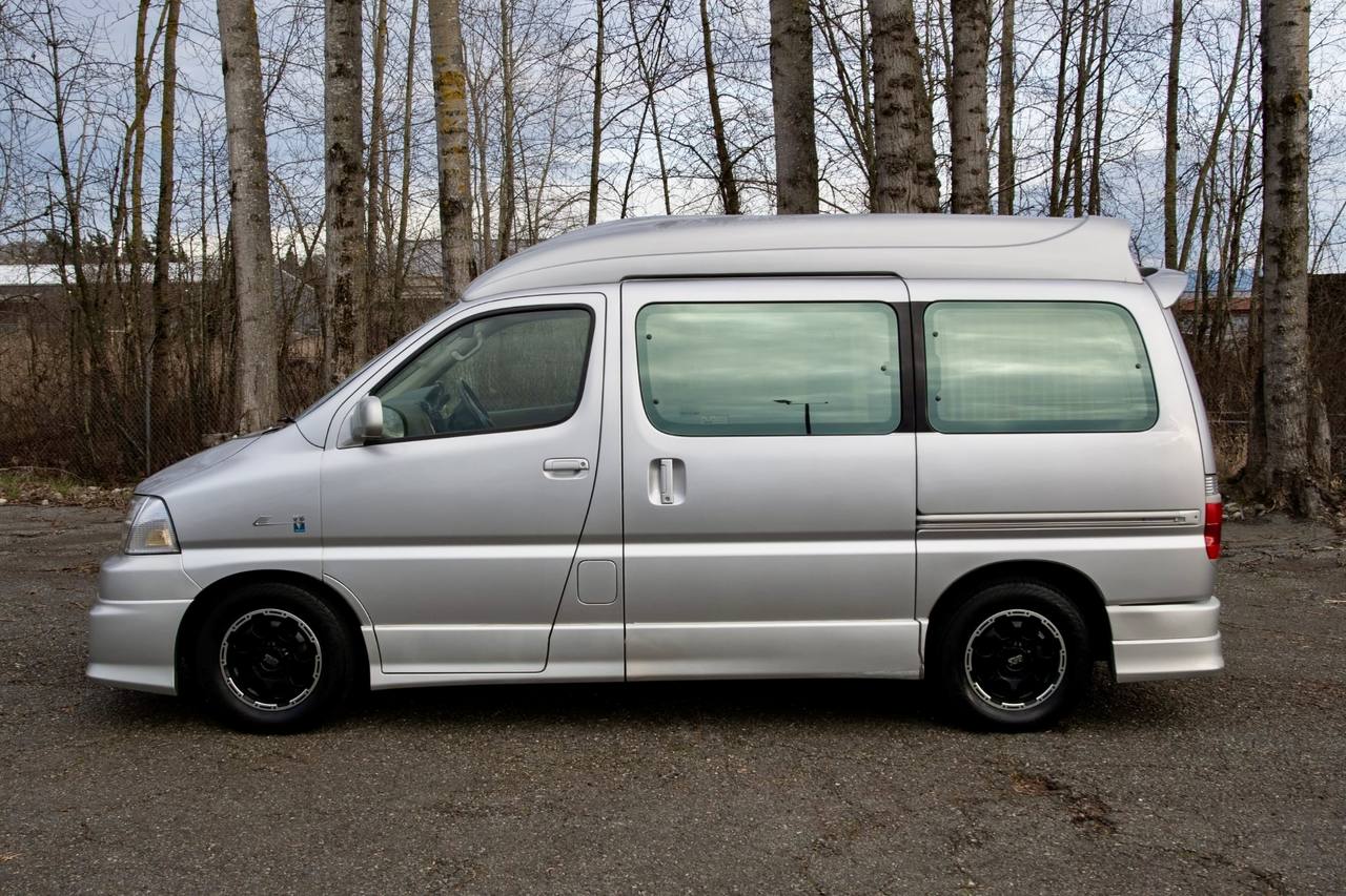 1999 Toyota Granvia Grand Hiace Modelista High Roof V6, Automatic