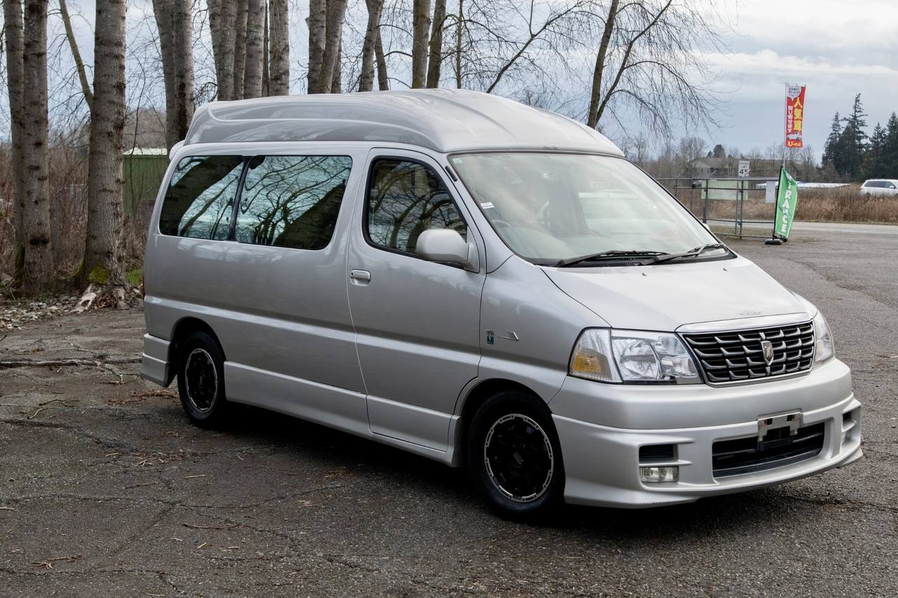 1999 Toyota Granvia Grand Hiace Modelista High Roof V6, Automatic