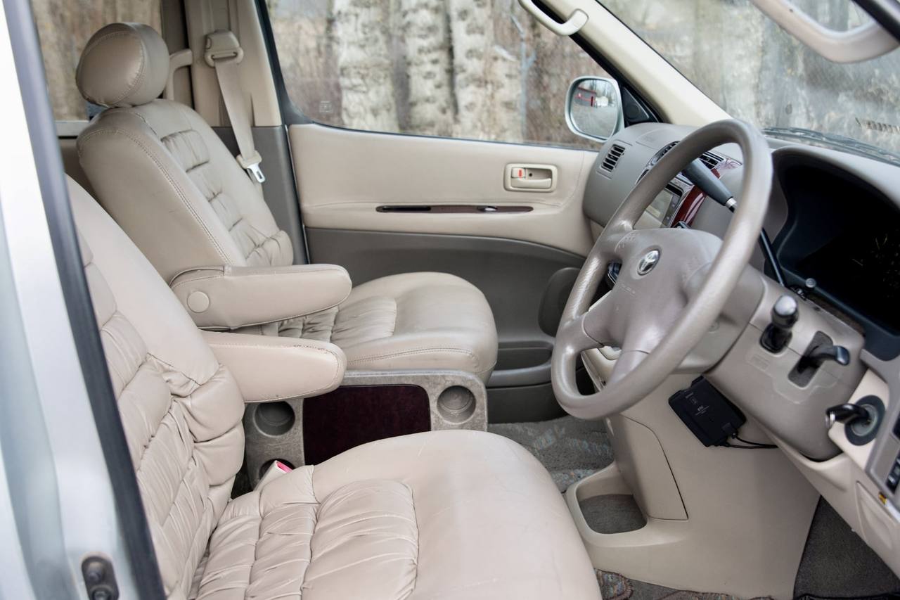 1999 Toyota Granvia Grand Hiace Modelista High Roof V6, Automatic