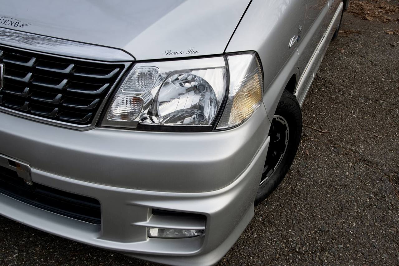 1999 Toyota Granvia Grand Hiace Modelista High Roof V6, Automatic