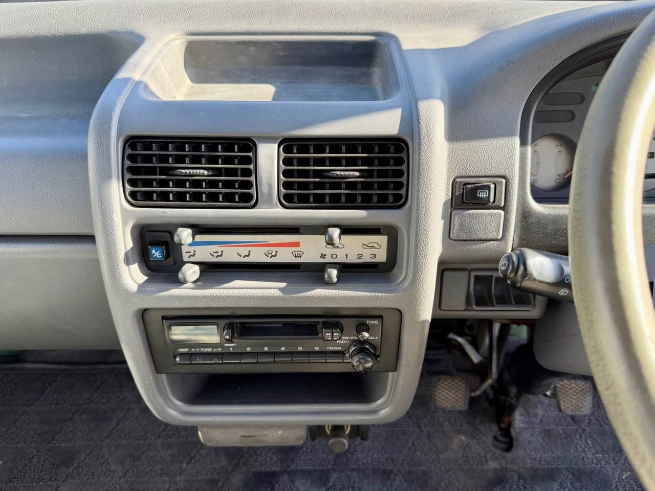 1993 Subaru Sambar Dias Classic  4WD, 2Hi-4Hi, 5MT