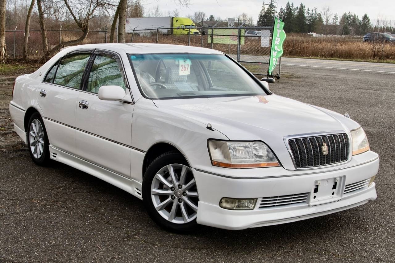 2001 Toyota Crown Majesta V8 RWD, PS, PW, AC, Aero Kit, Automatic