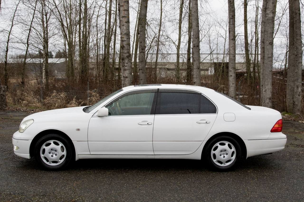 2001 Toyota Celsior Type C RWD, Leather, PS, PW, AC, Automatic