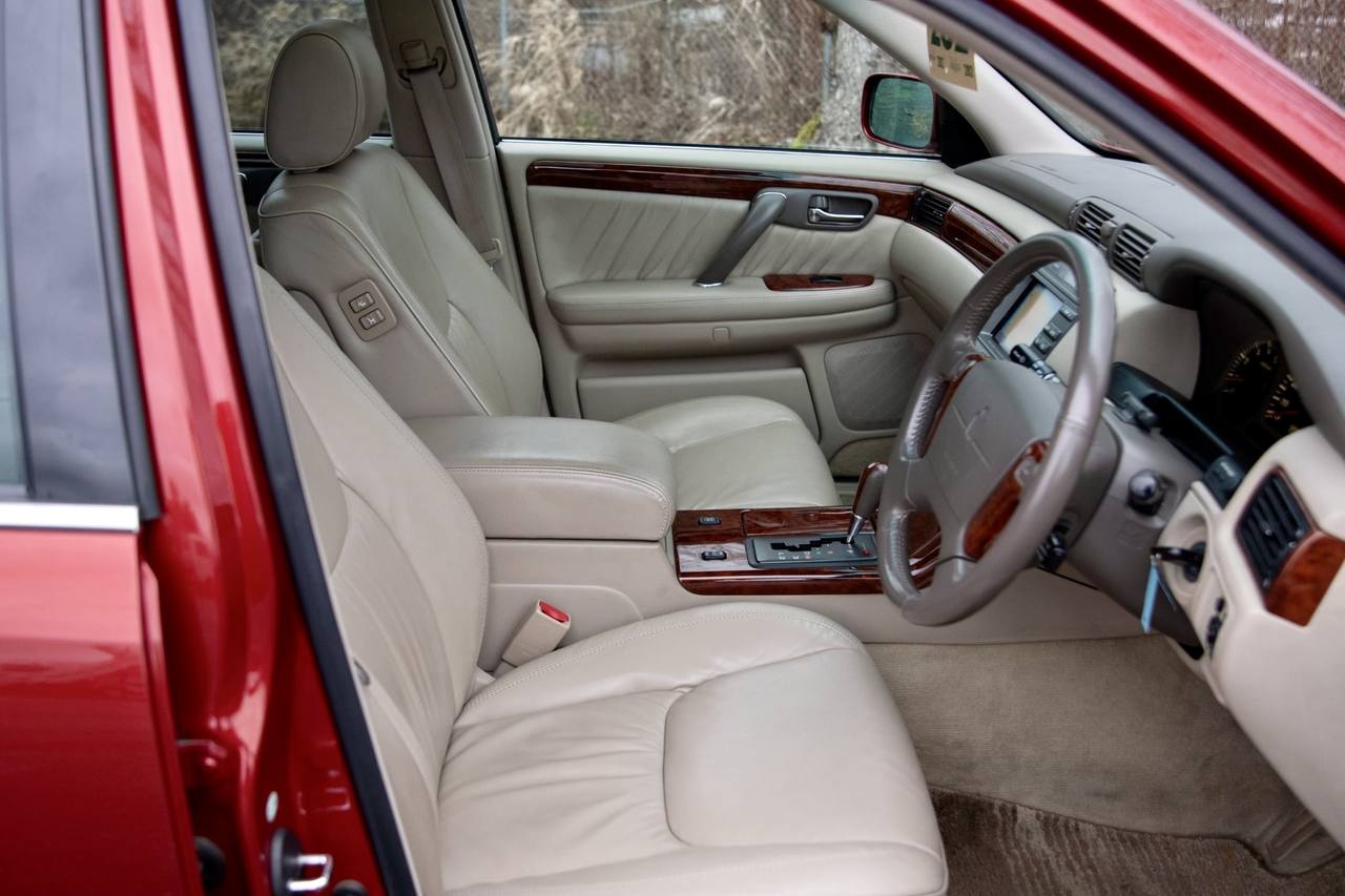2000 Toyota Crown Estate Athlete G 2JZ, RWD, Leather (1/143)