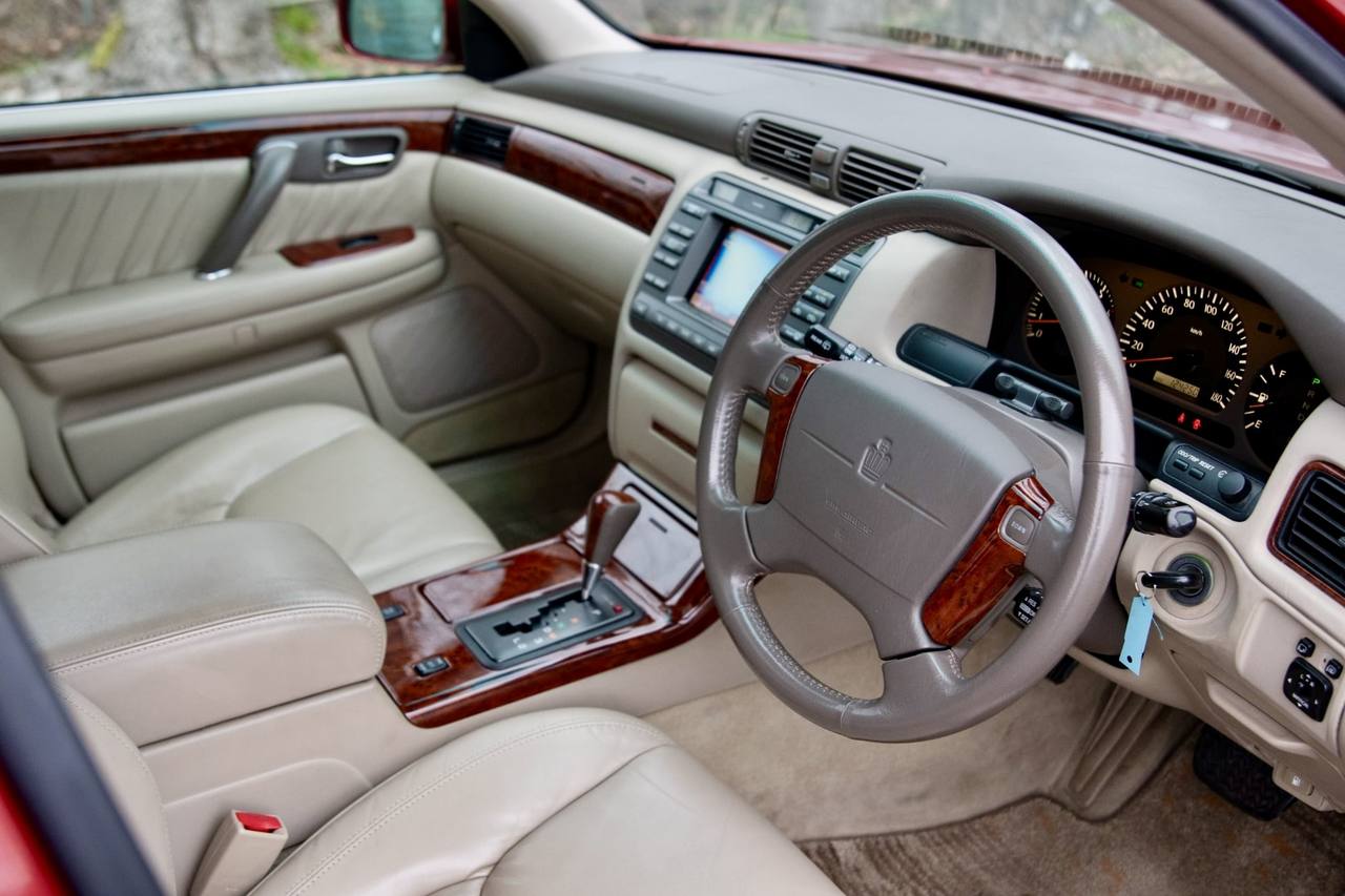 2000 Toyota Crown Estate Athlete G 2JZ, RWD, Leather (1/143)