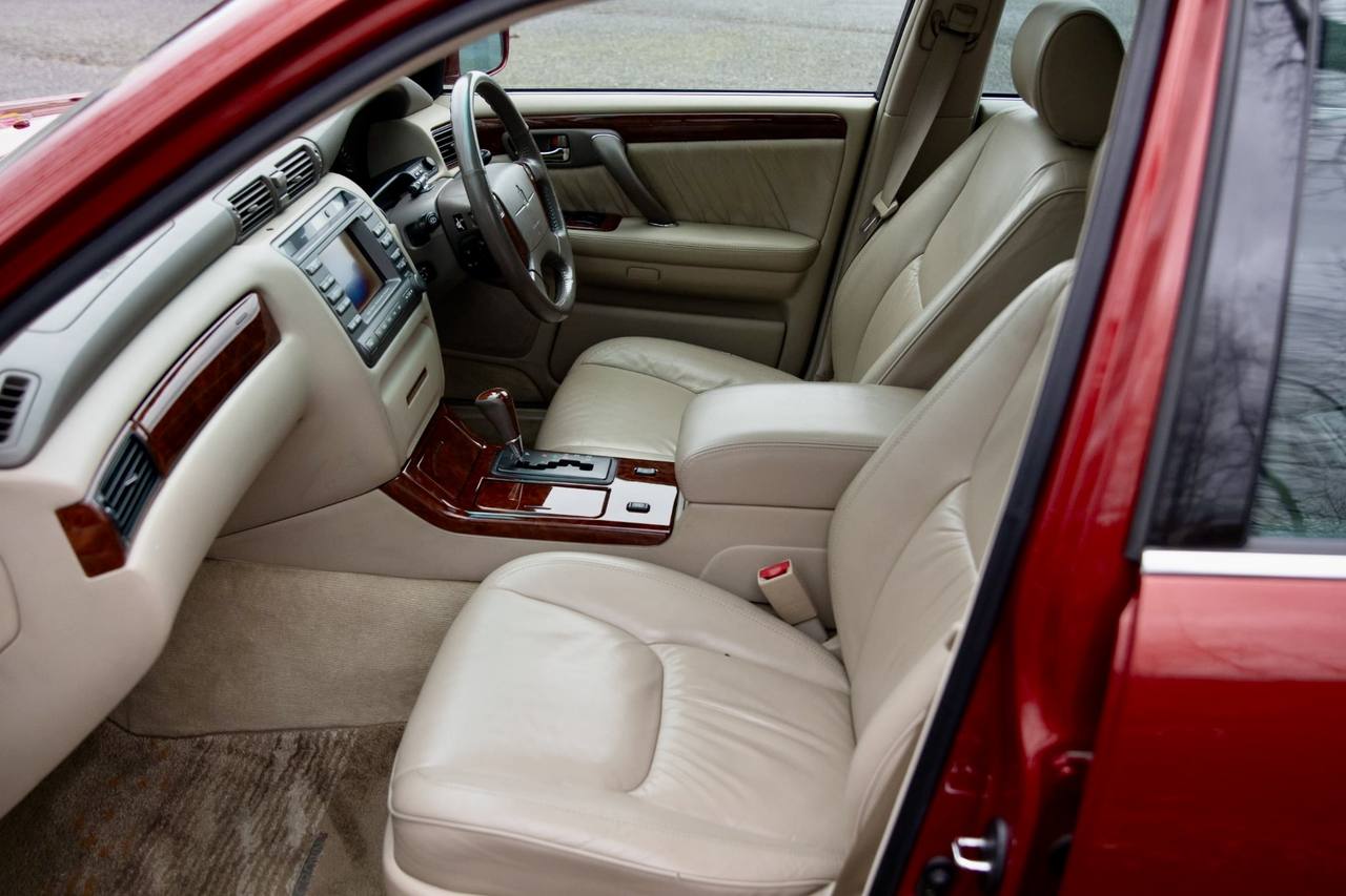 2000 Toyota Crown Estate Athlete G 2JZ, RWD, Leather (1/143)