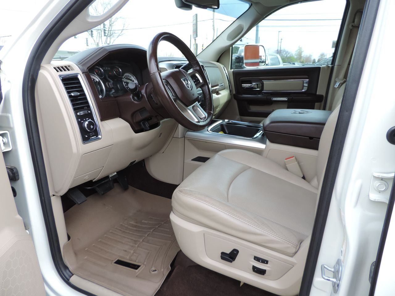 2016 RAM 2500 Crew Cab Laramie 4WD