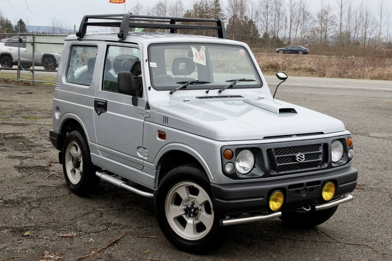 1996 Suzuki Jimny Wild Wind 4WD, 2Hi,4Hi,4Lo, Automatic, Like New!