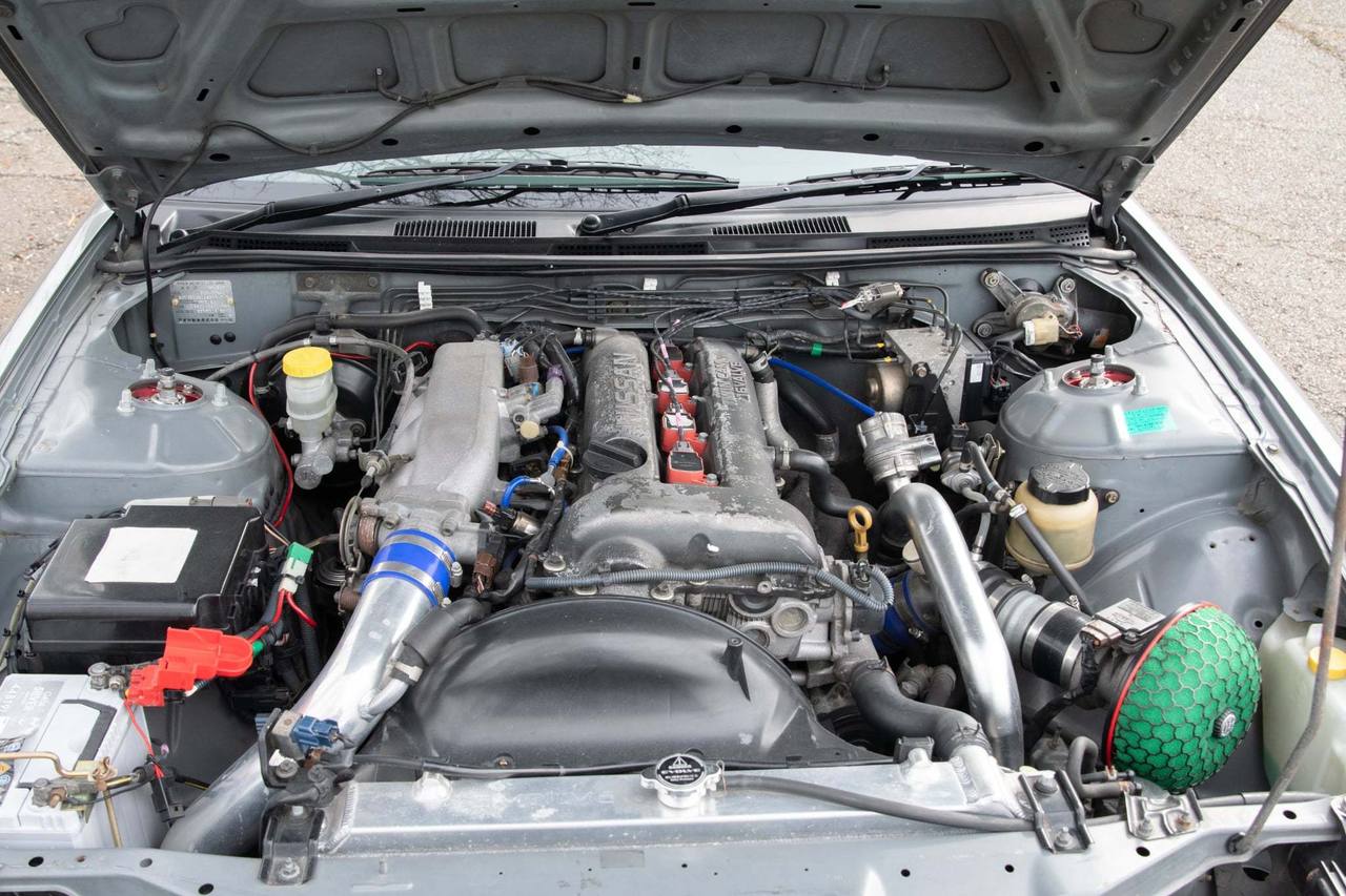 2000 Nissan Silvia Spec S/R Turbo Intercooled, RWD, LSD, RPF1's, 6MT
