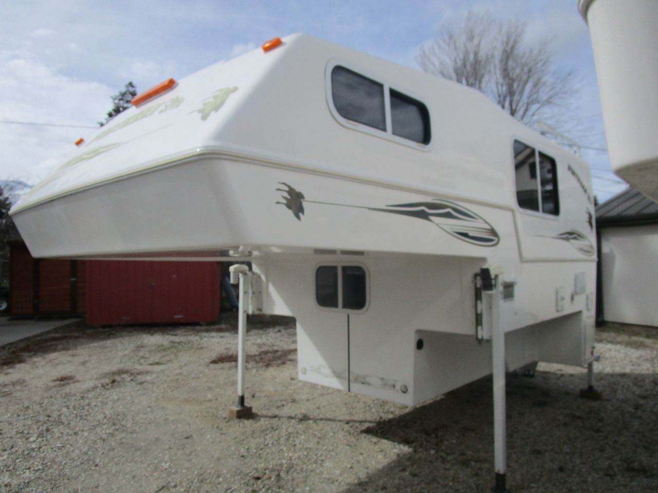 2004 Northern Lite 8"11' Classic
