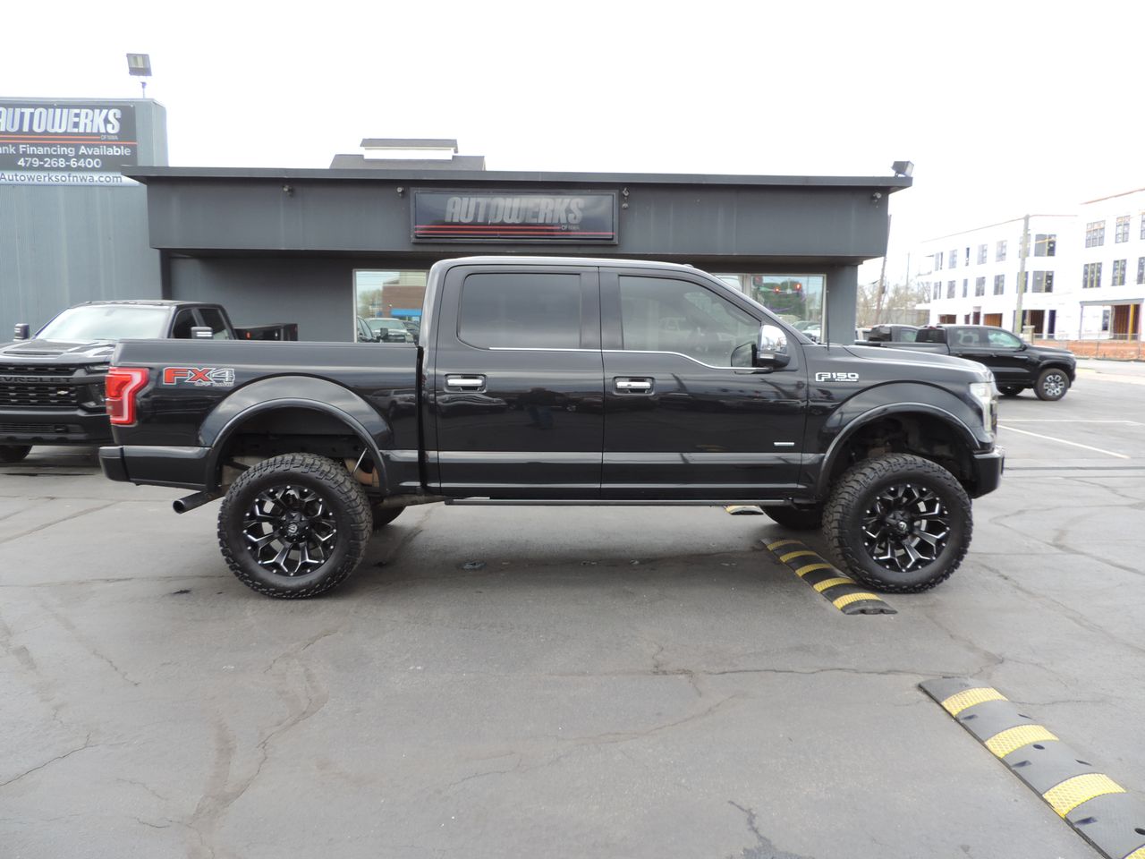 2015 Ford F-150 SuperCrew Platinum 4WD