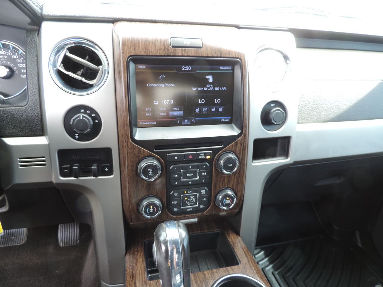 2013 Ford F-150 SuperCrew Lariat 4WD