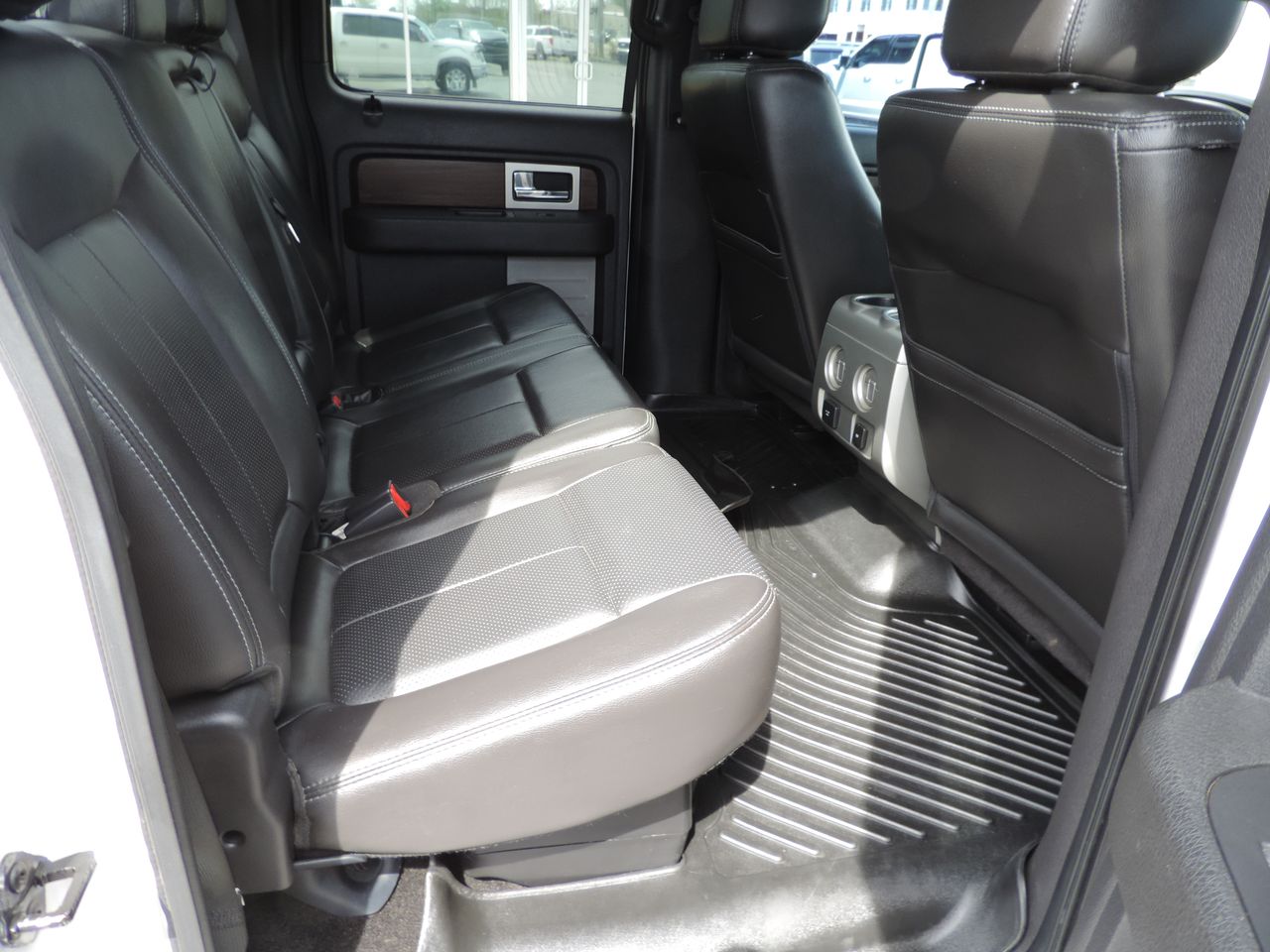 2013 Ford F-150 SuperCrew Lariat 4WD