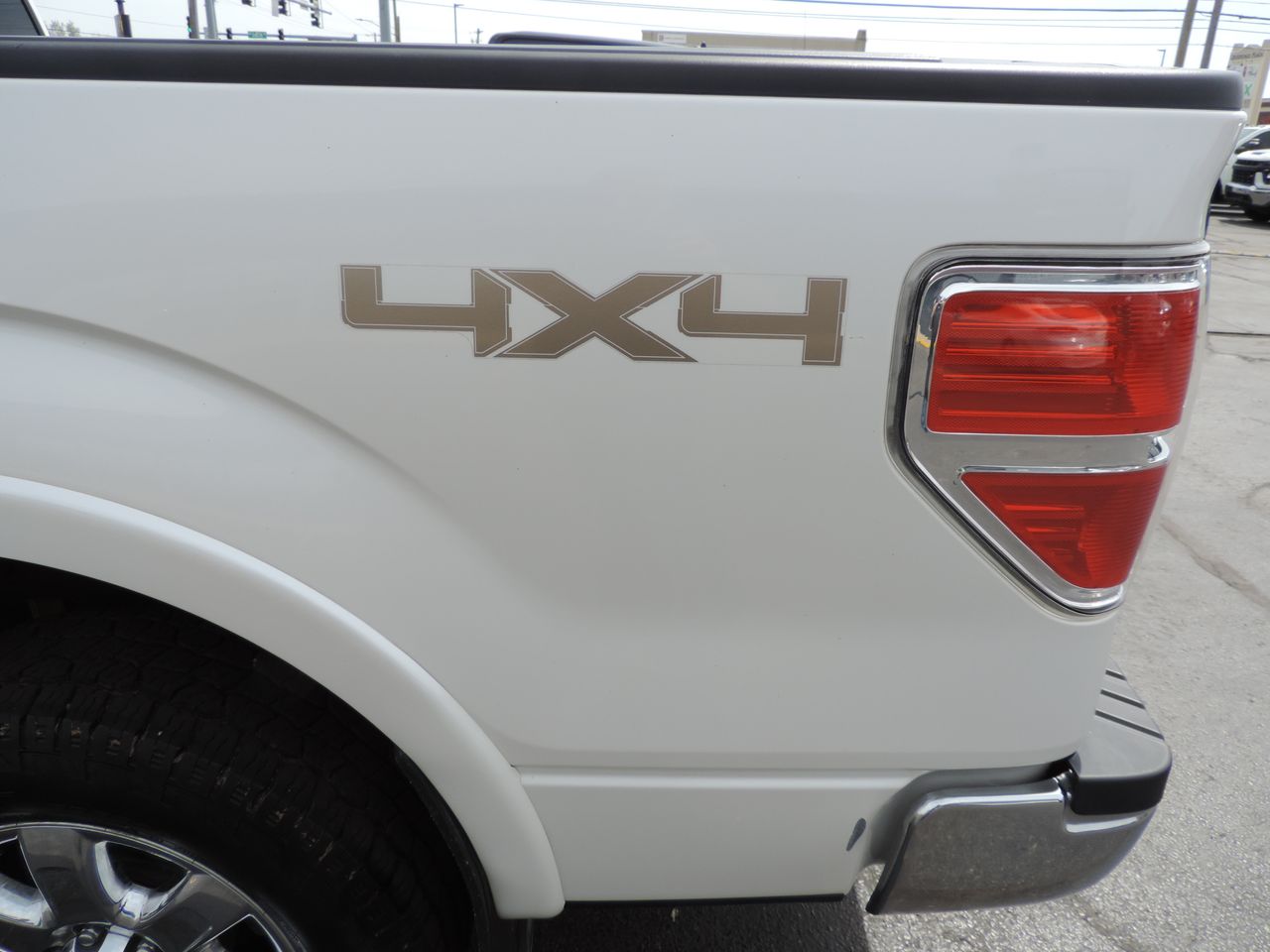 2013 Ford F-150 SuperCrew Lariat 4WD
