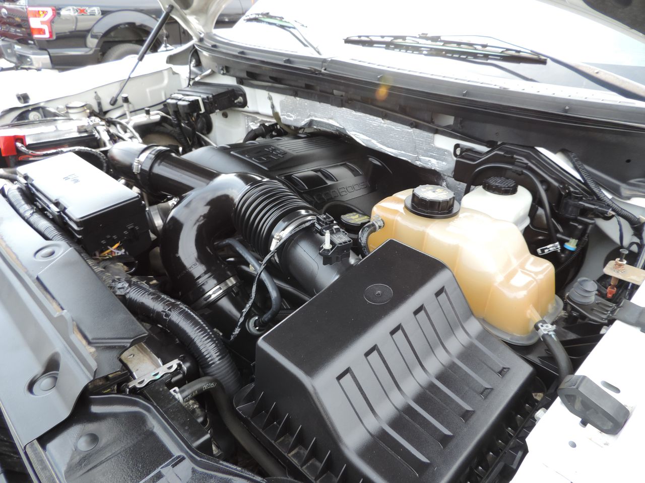 2013 Ford F-150 SuperCrew Lariat 4WD