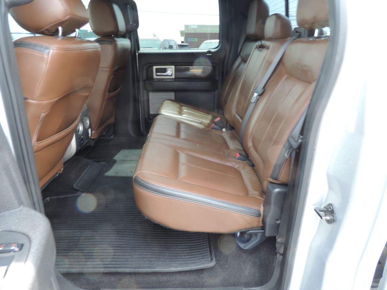 2014 Ford F-150 SuperCrew Platinum 4WD