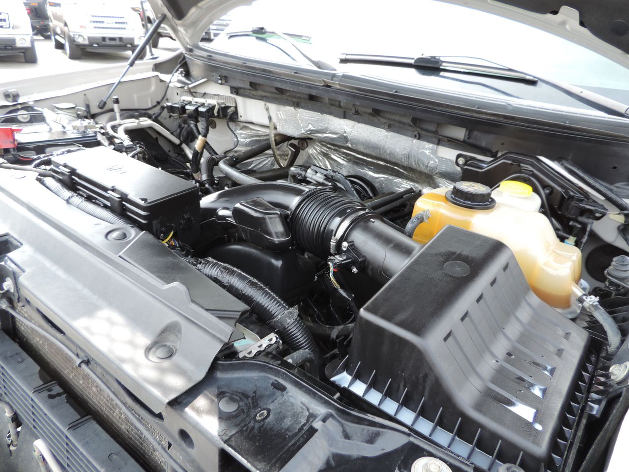 2014 Ford F-150 SuperCrew Platinum 4WD