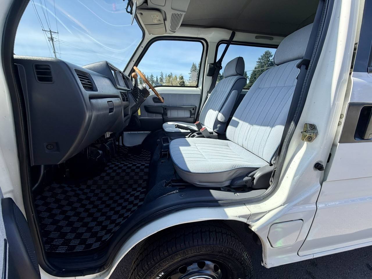 2000 Subaru Sambar Classic EFI 2WD, AC, PW, PL, Automatic, Rare!